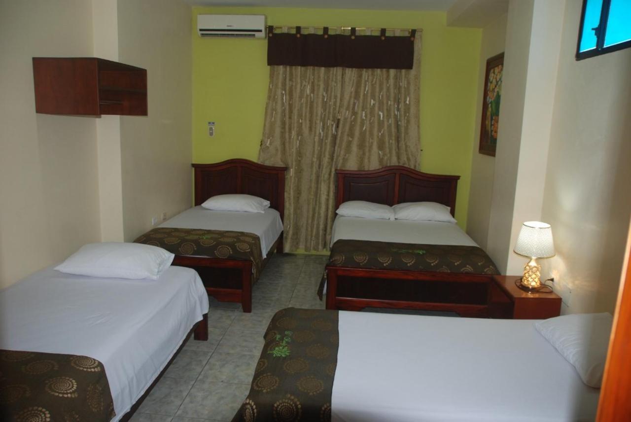 Quevedo D' Ruiz Hotel מראה חיצוני תמונה